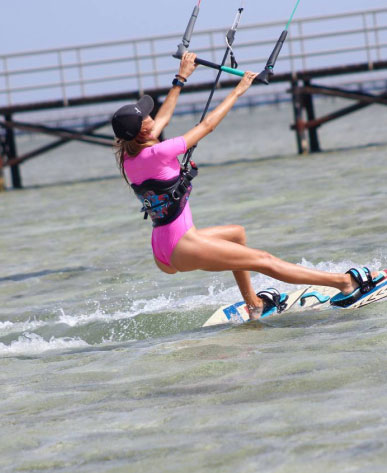 Kitesurfing at the international school «LUNA» in Sharm El Sheikh